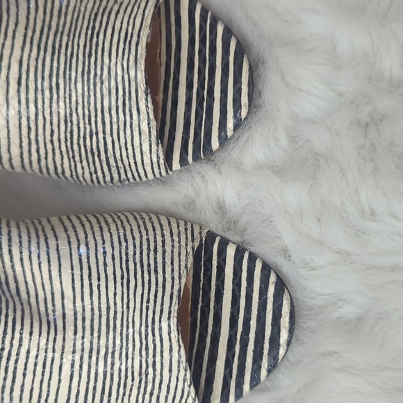 CALVIN KLEIN Marisa Zebra Print Open Toe Heel Mules - Picture 5 of 10